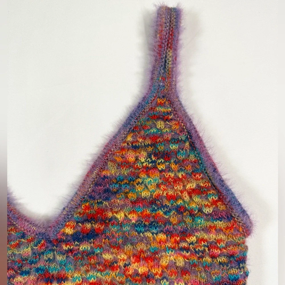 HAZEL MOON Multicolor Fuzzy Knit Crop Cami Bralette Top Size M Rainbow Space Dye - Picture 4 of 13